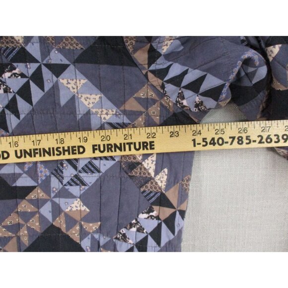 Universal Thread Womens Size - XXL Geometric Patchwork Sweatshirt - Picture 4 of 8